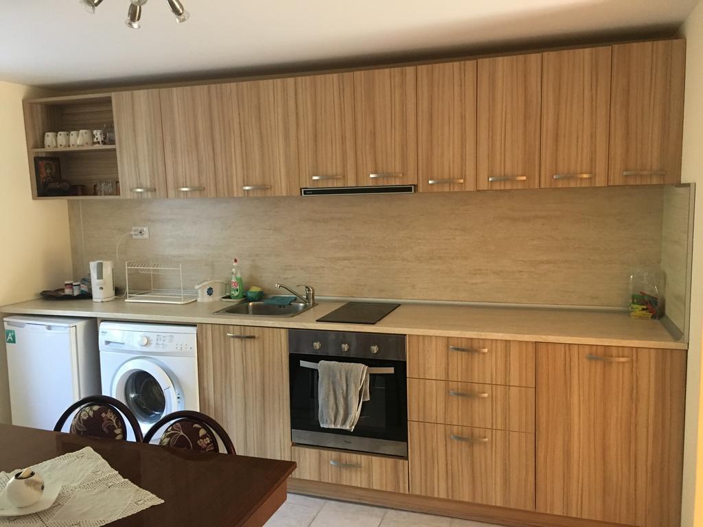 Guest House Nadezhda Хисаря Экстерьер фото
